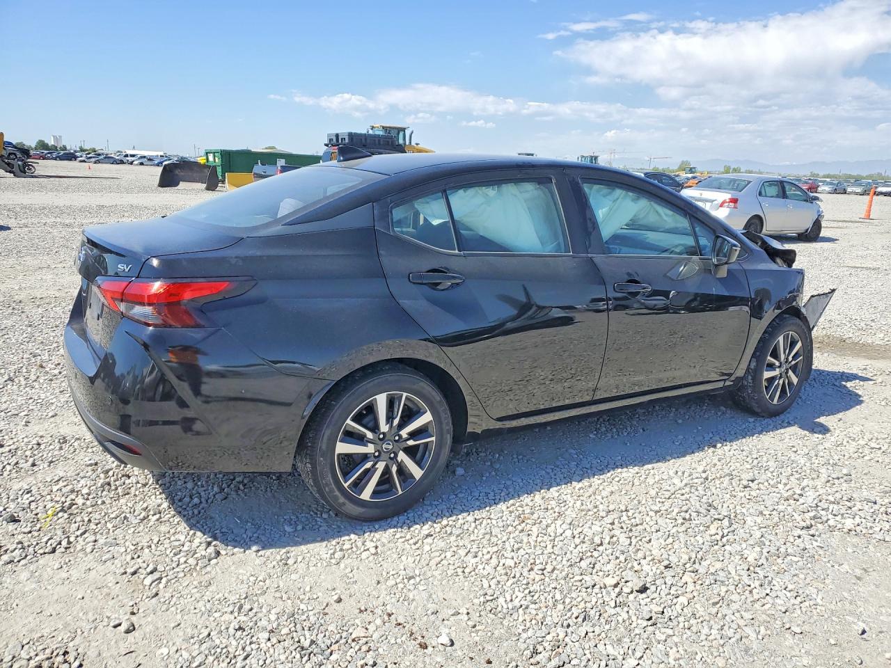 Nissan Versa Sv