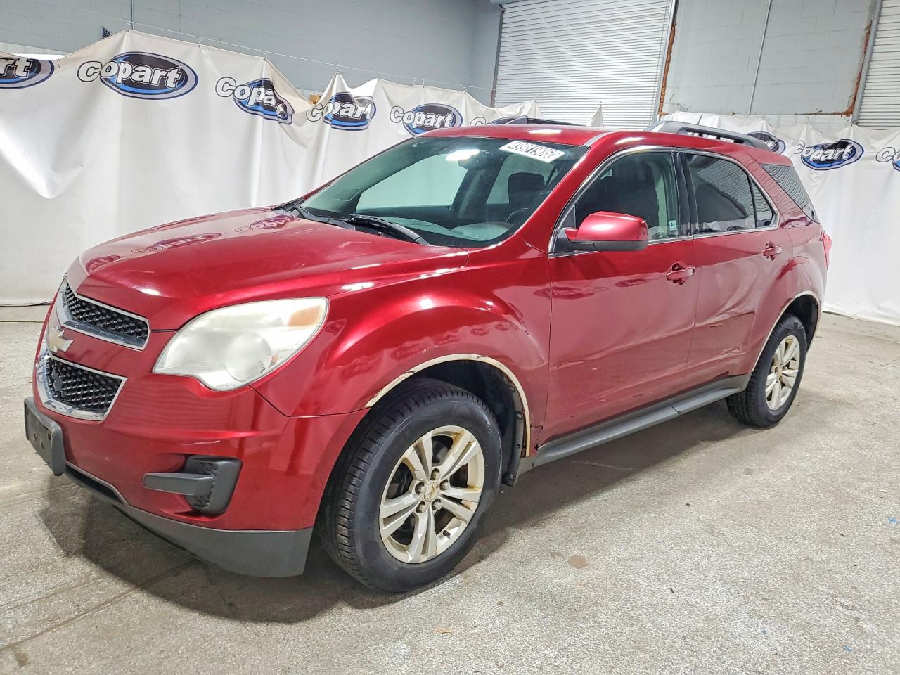 Salvage Chevrolet Equinox Image
