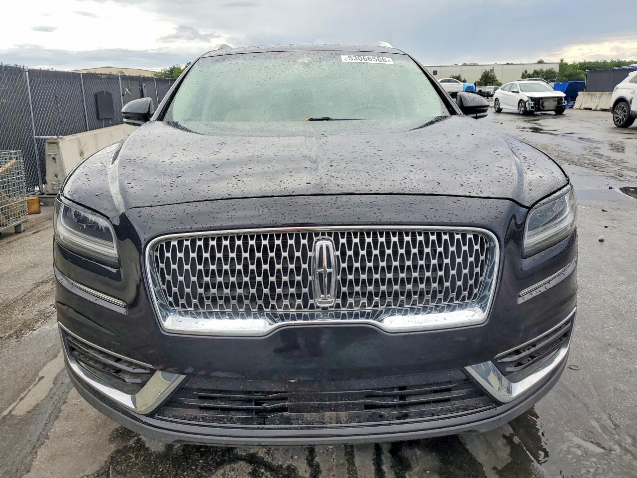 Lincoln Nautilus Select