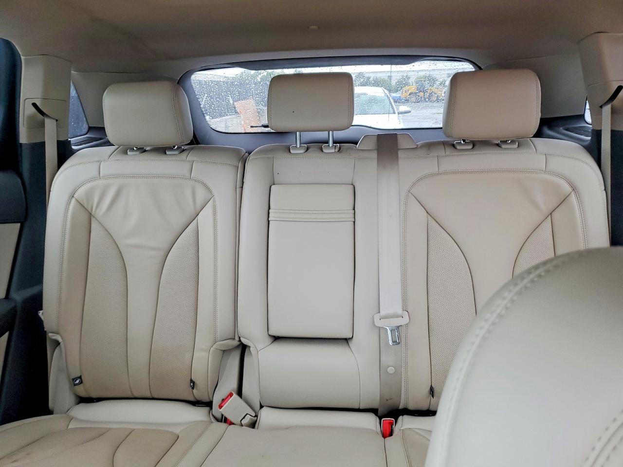 Lincoln Nautilus Select