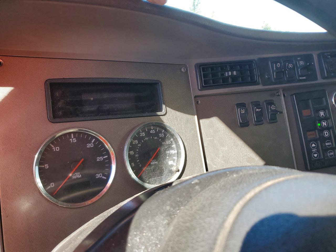 Kenworth T370