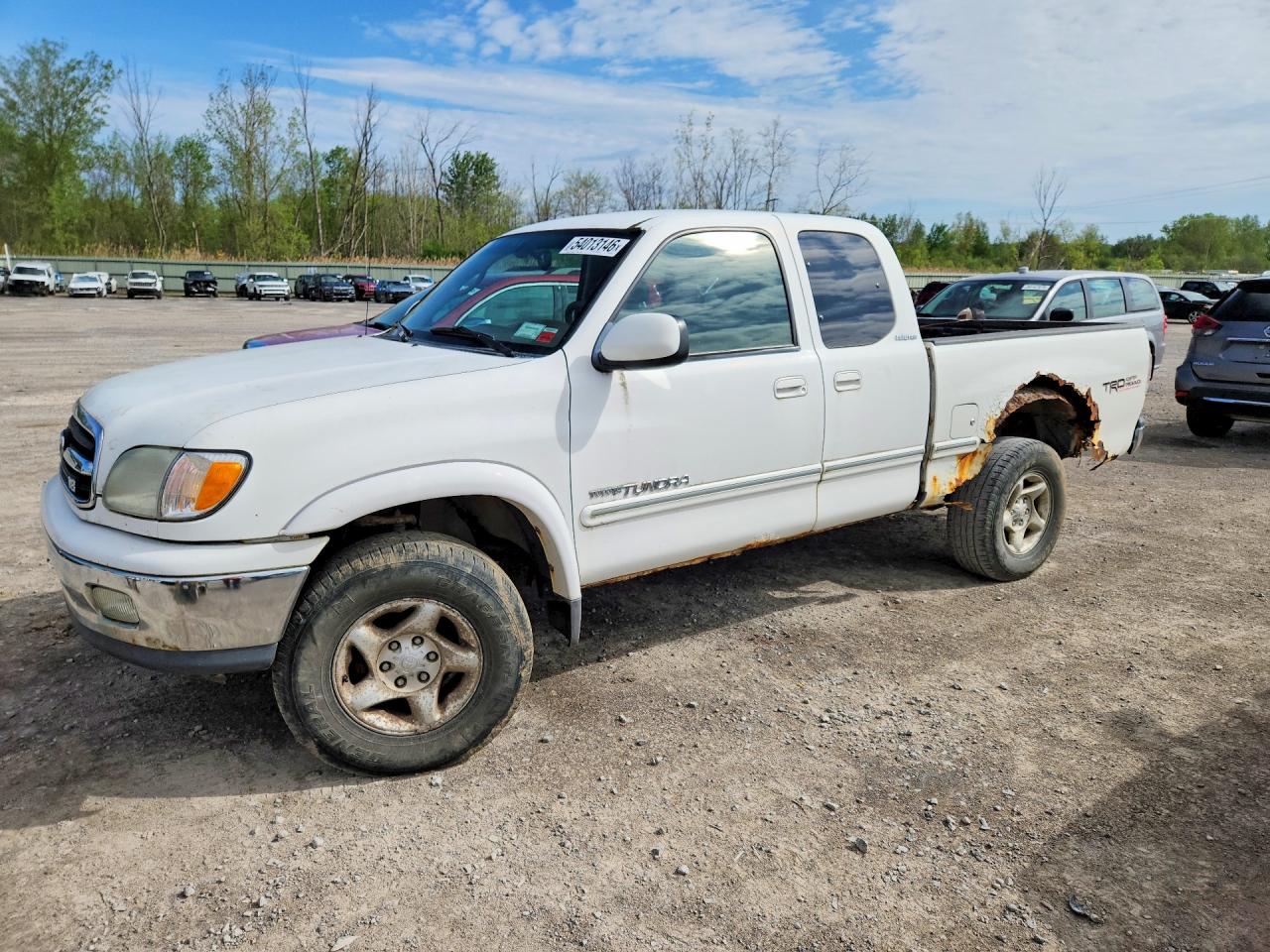 Salvage Toyota Tundra Image