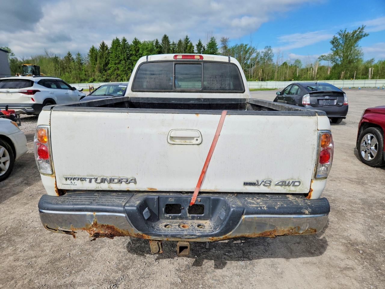 Toyota Tundra Access Cab Limited