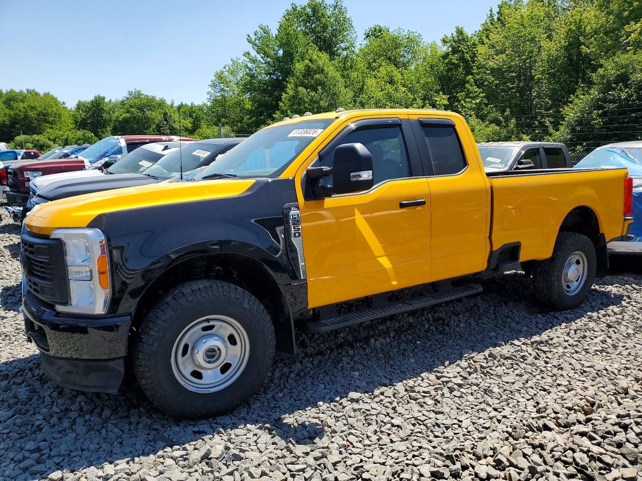 Salvage Ford F-250 Image