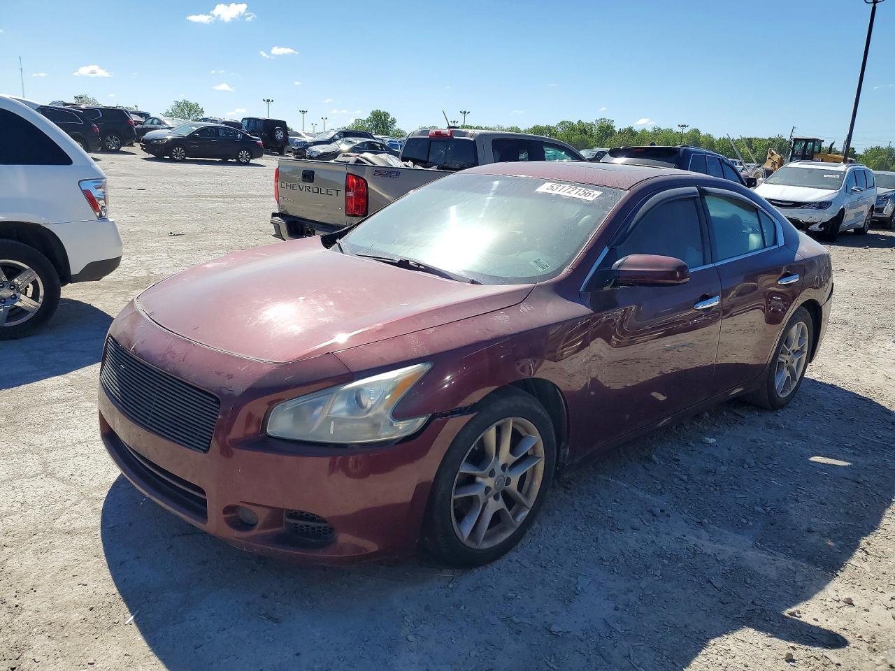 Salvage Nissan Maxima Image