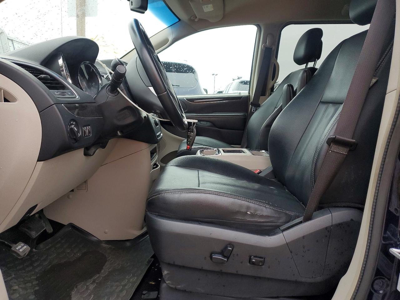 Chrysler Minivan Touring
