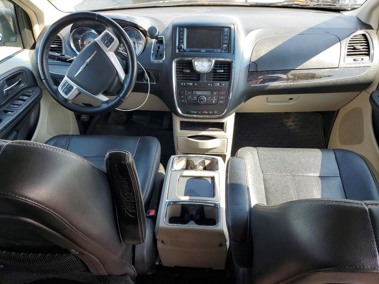 Chrysler Minivan Touring