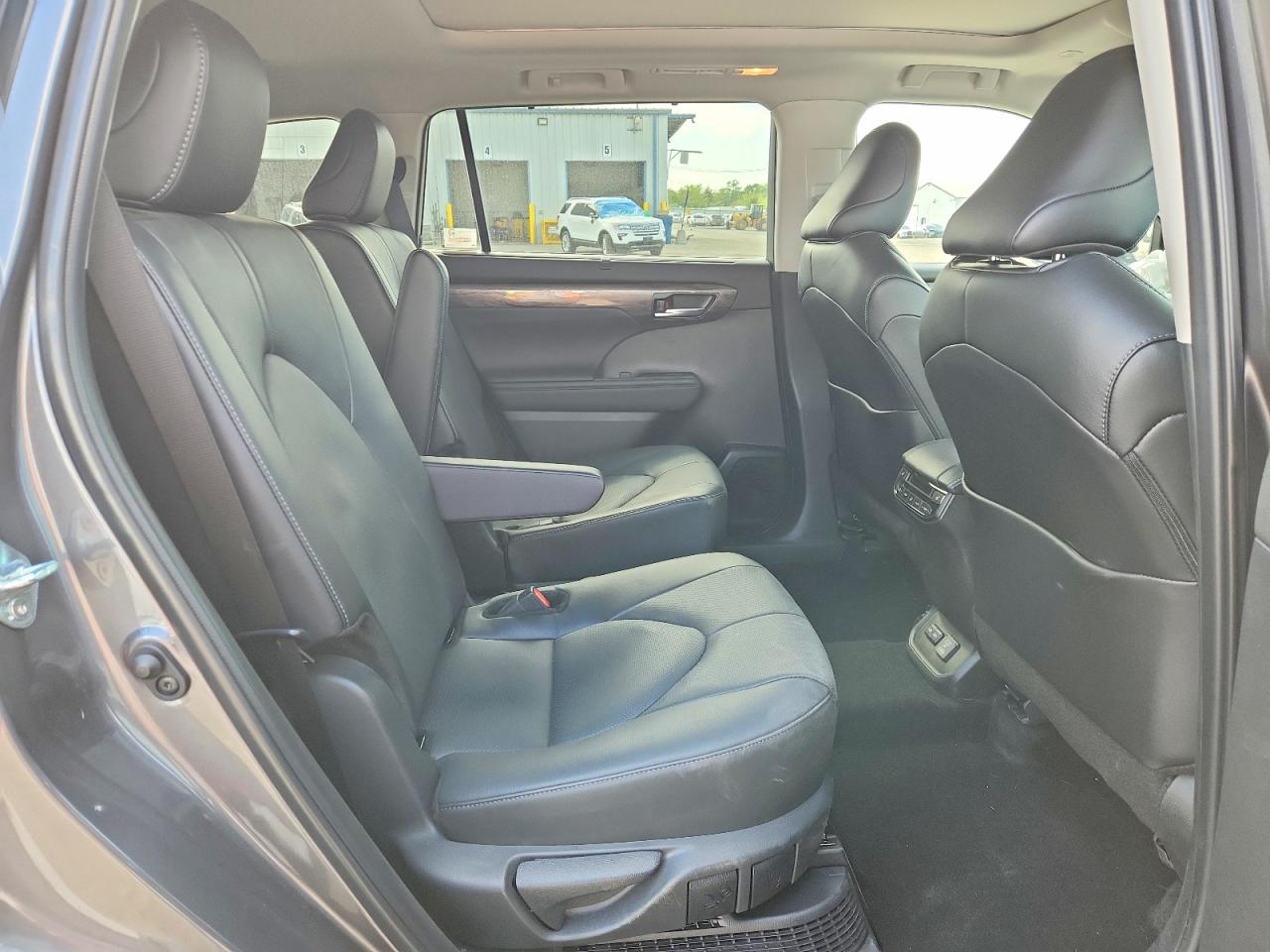 Toyota Highlander Platinum