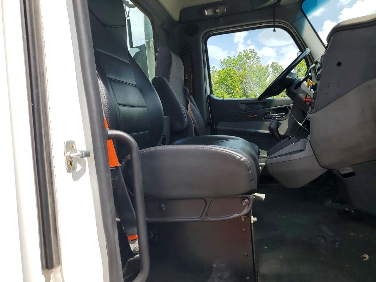 Peterbilt 579