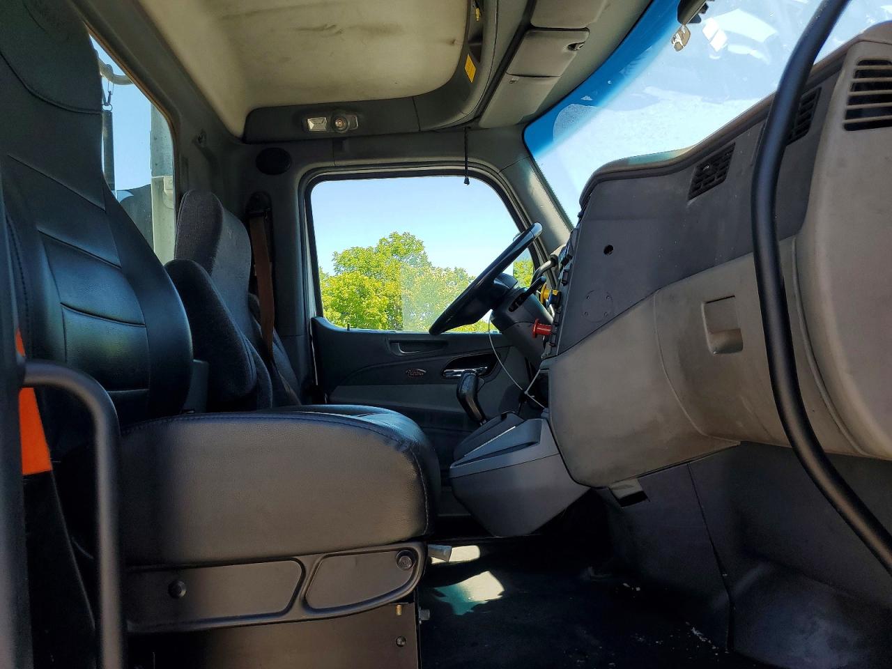 Peterbilt 579
