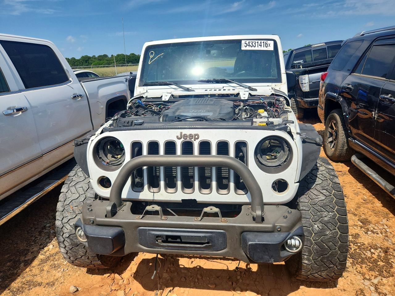 Jeep Wrangler Sahara