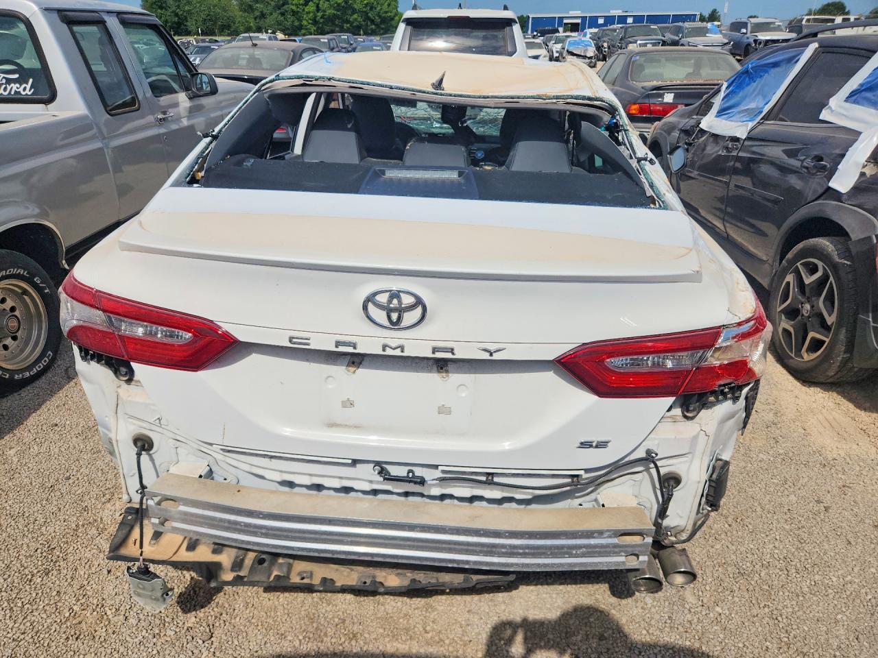 Toyota Camry Se
