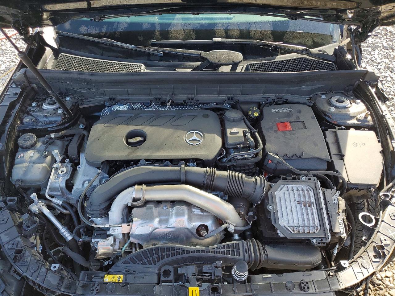 Mercedes-Benz GLB 250 4matic