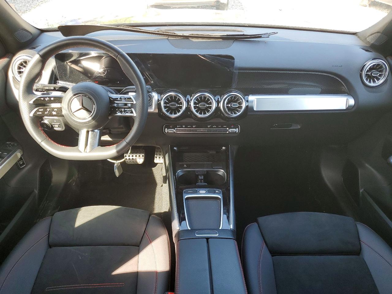 Mercedes-Benz GLB 250 4matic