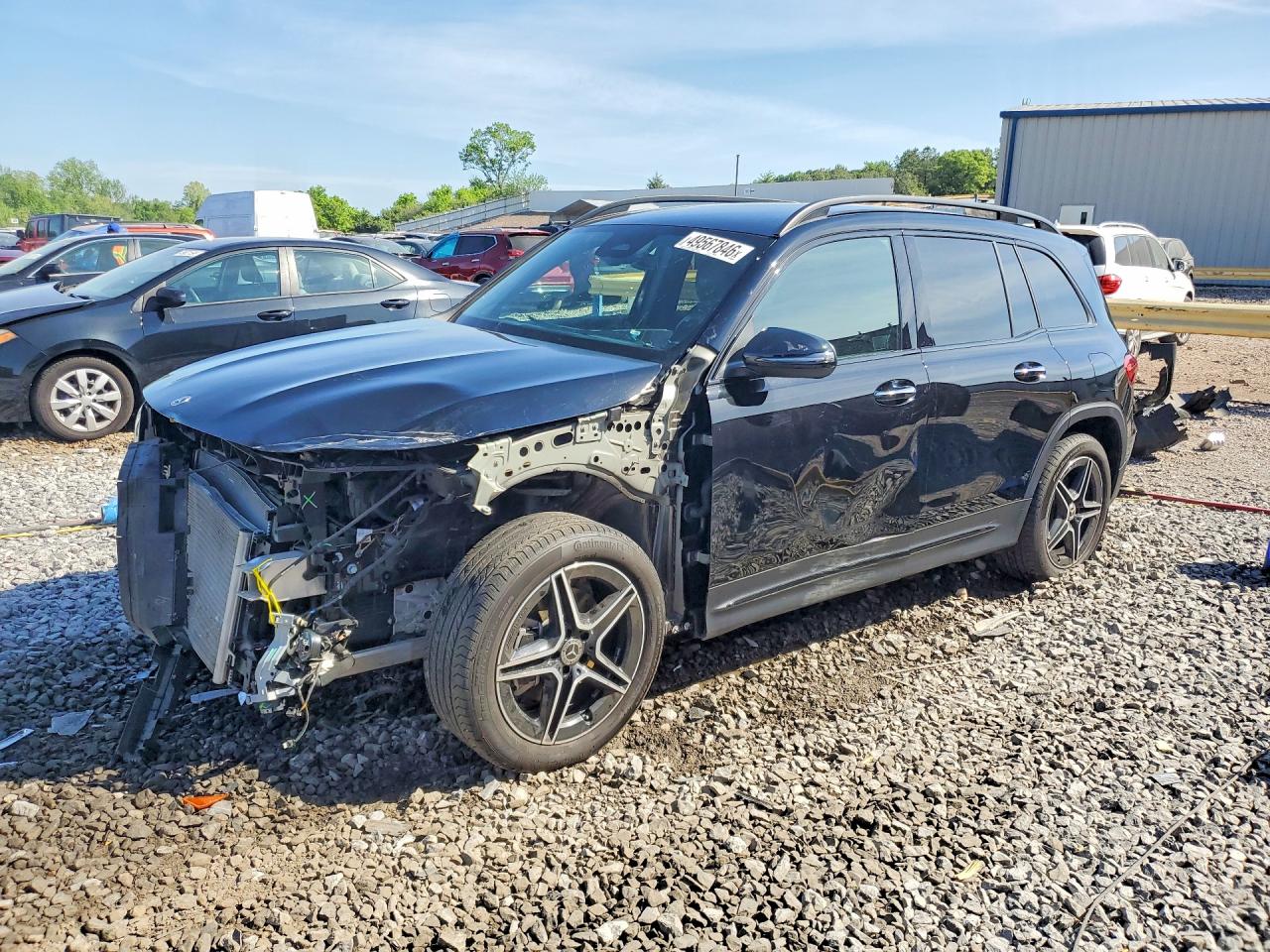 Salvage Mercedes-Benz GLB Image