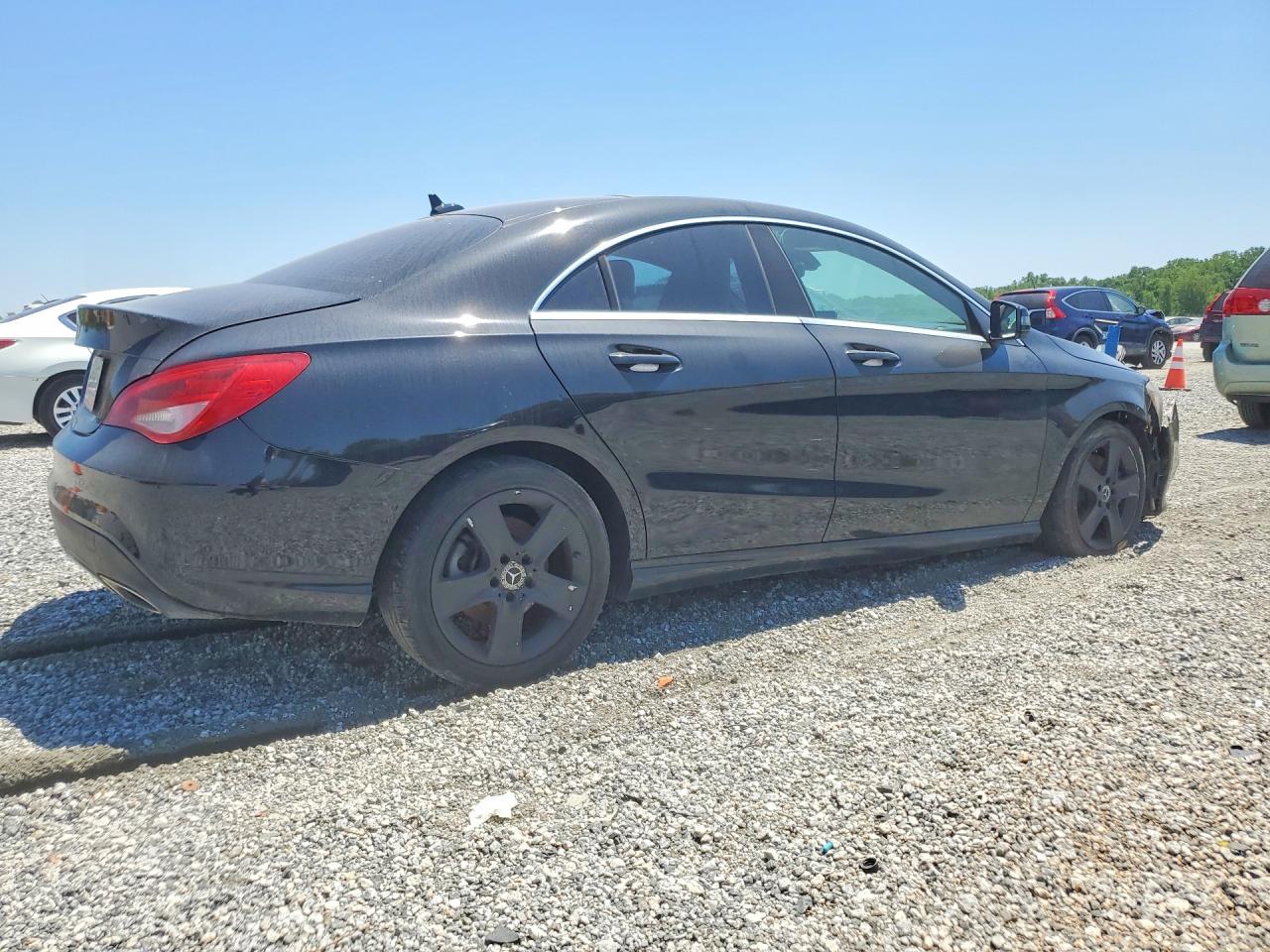 Mercedes-Benz Cla-class 250
