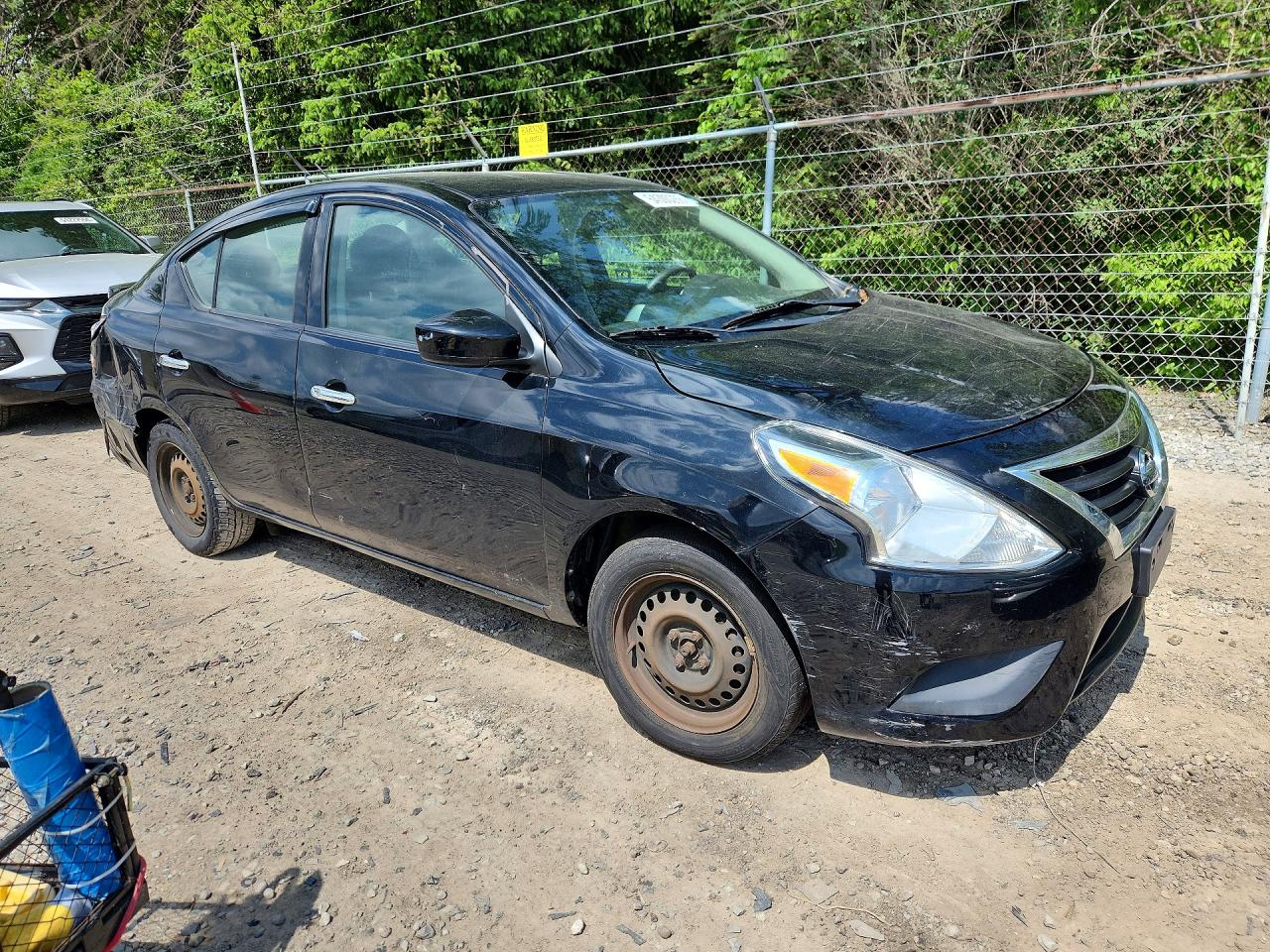 Nissan Versa