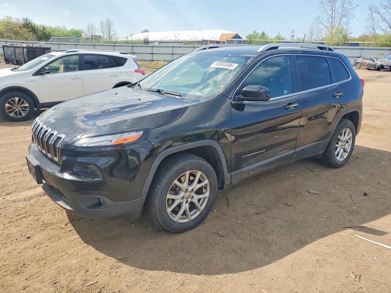 Salvage Jeep Cherokee Image