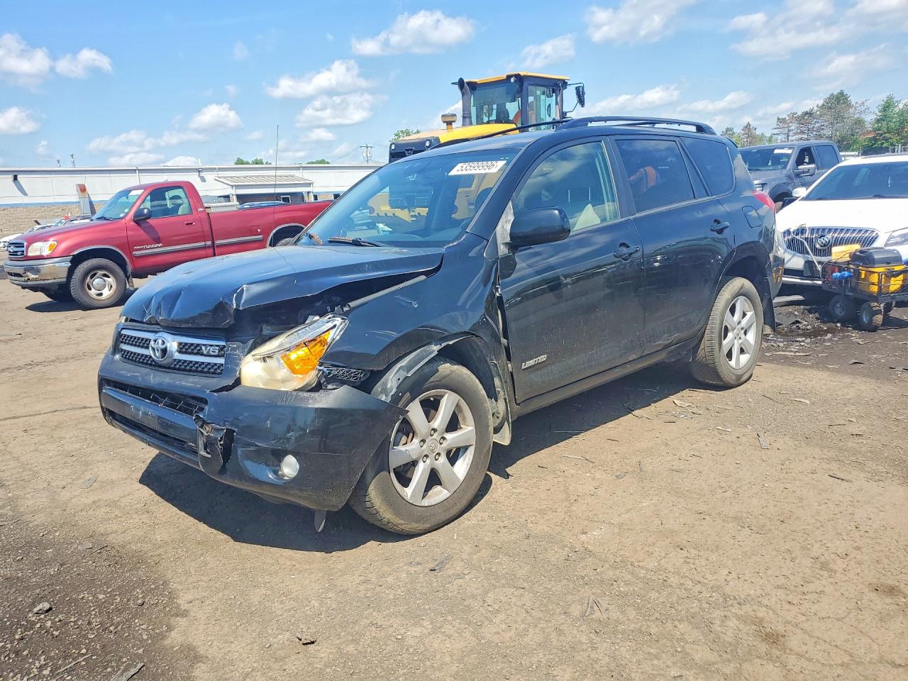 Salvage Toyota RAV4 Image