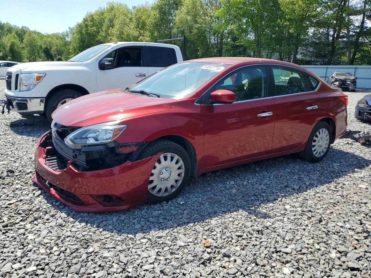 Salvage Nissan Sentra Image