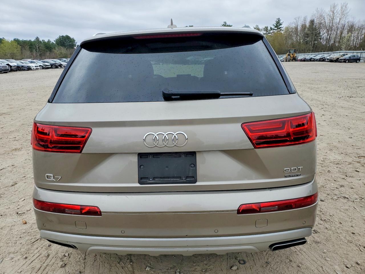Audi Q7 Premium Plus