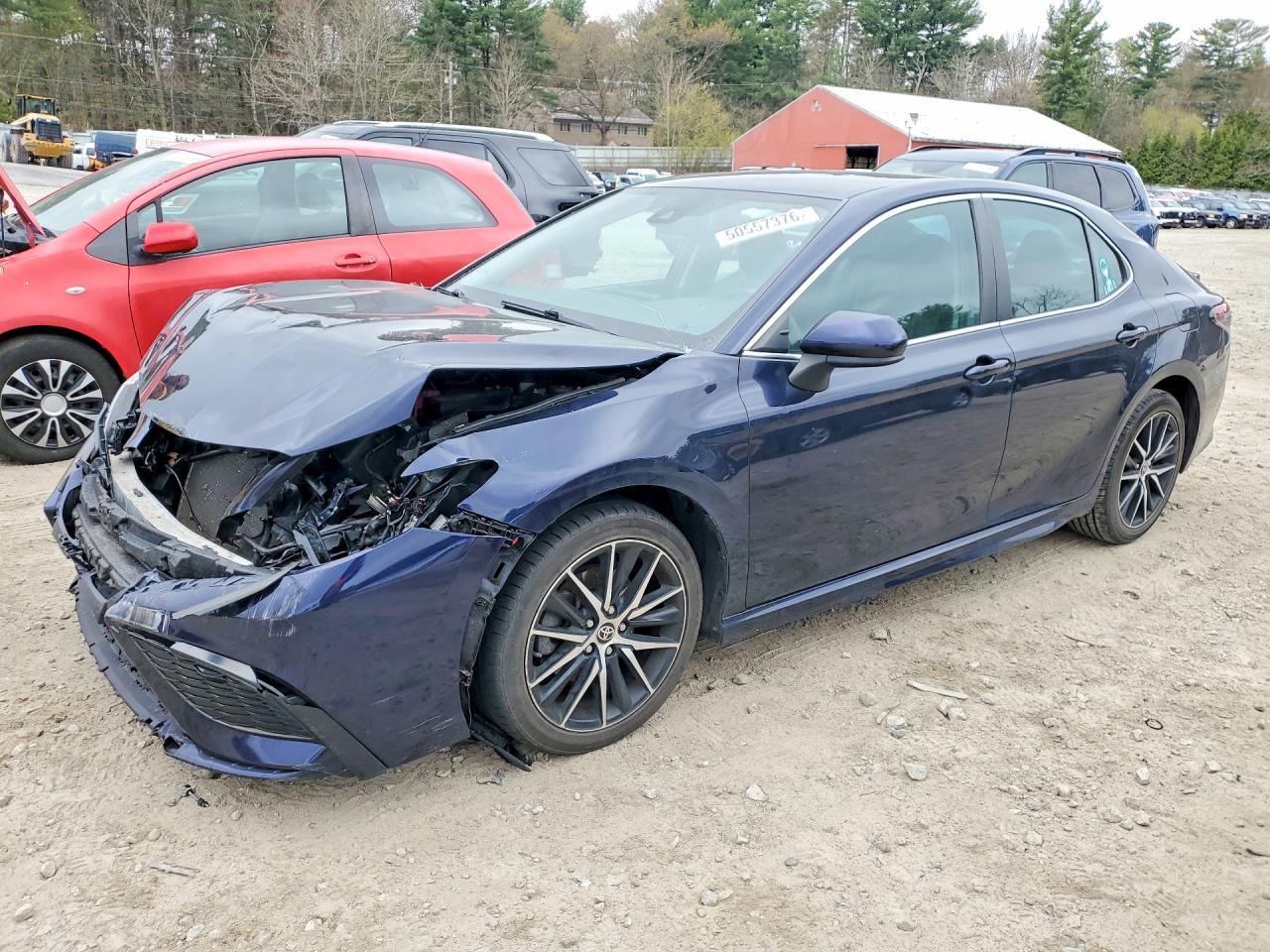 Salvage Toyota Camry Image
