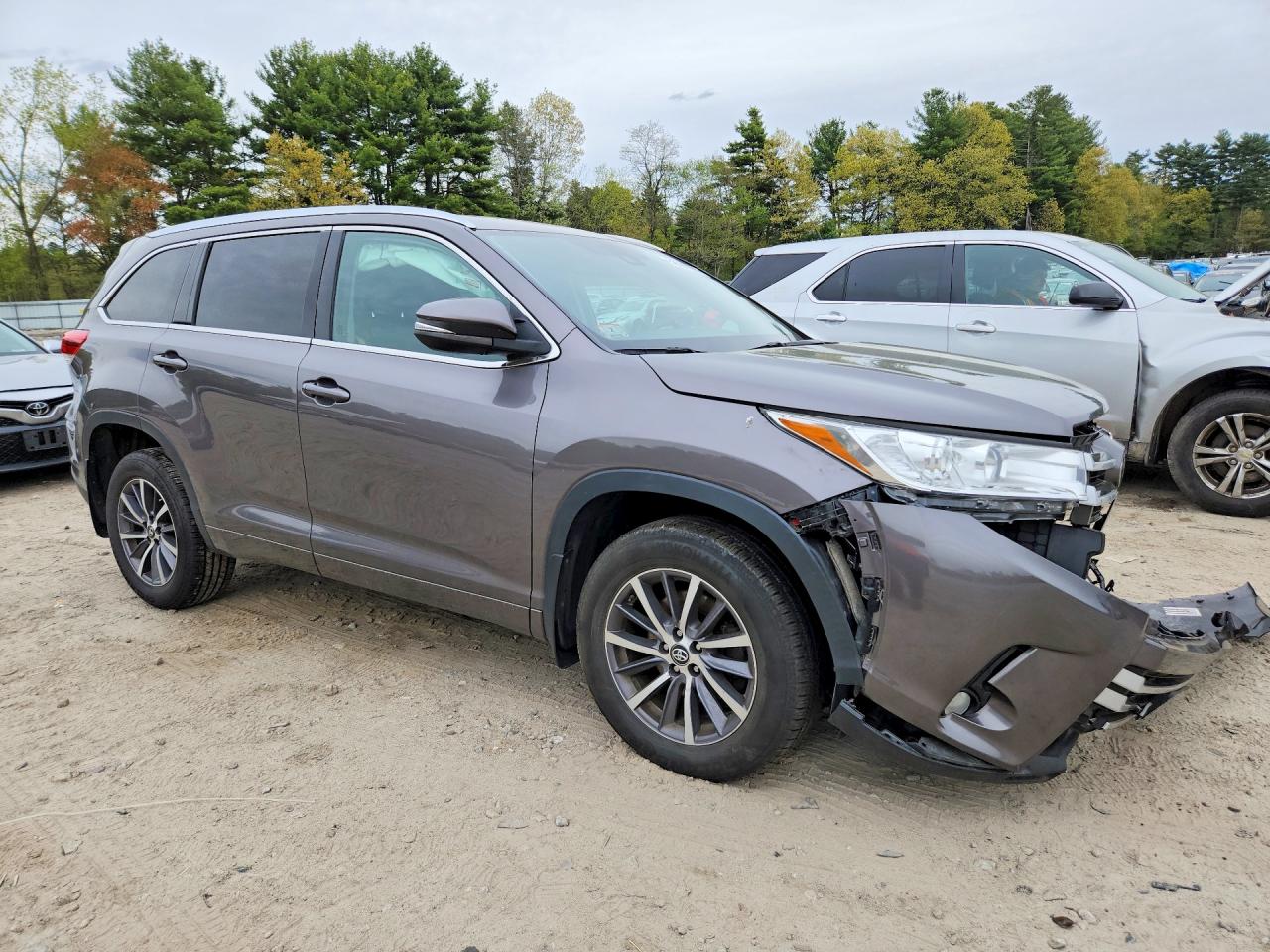Toyota Highlander Xle