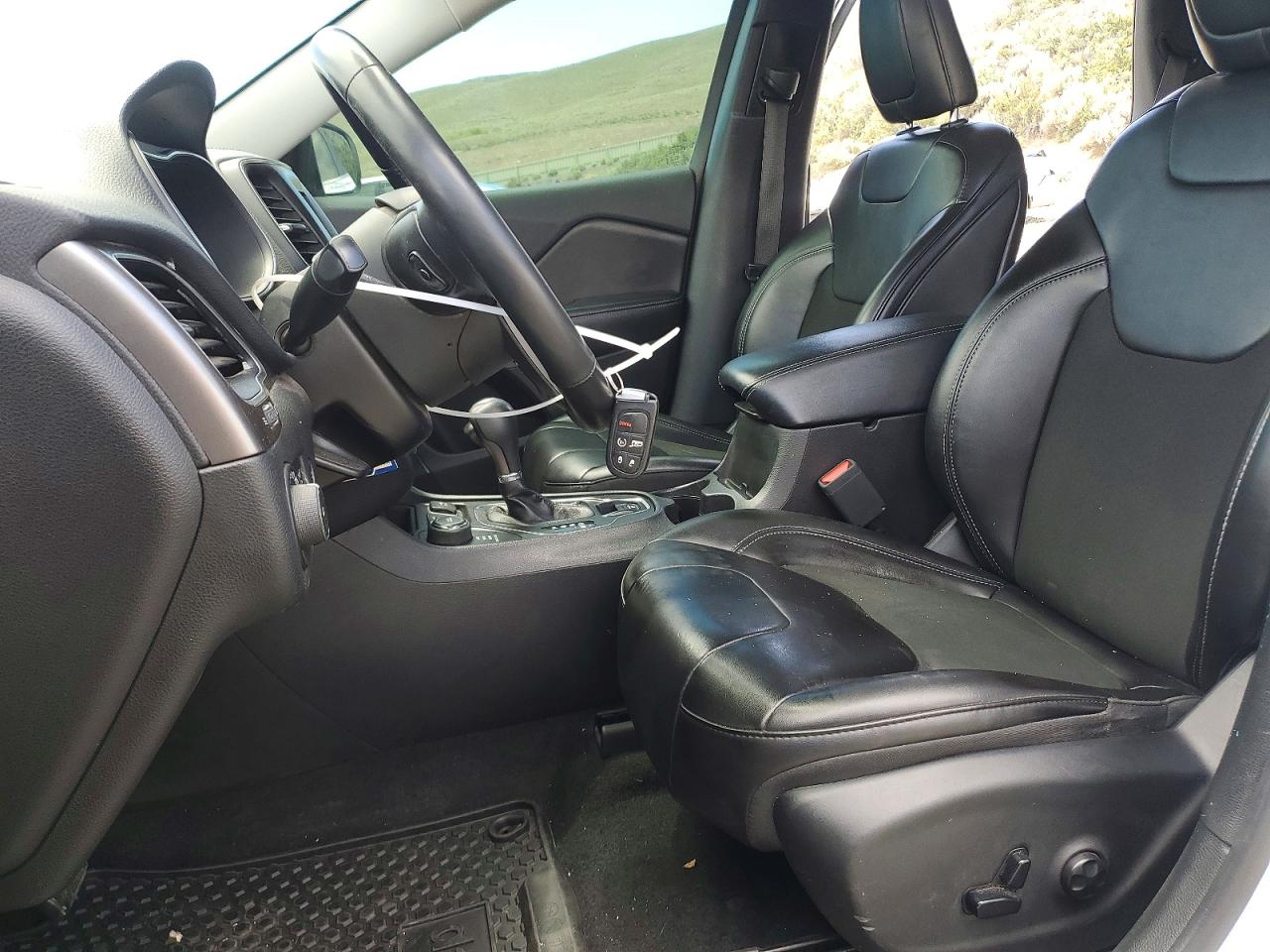 Jeep Grand Cherokee Latitude Plus