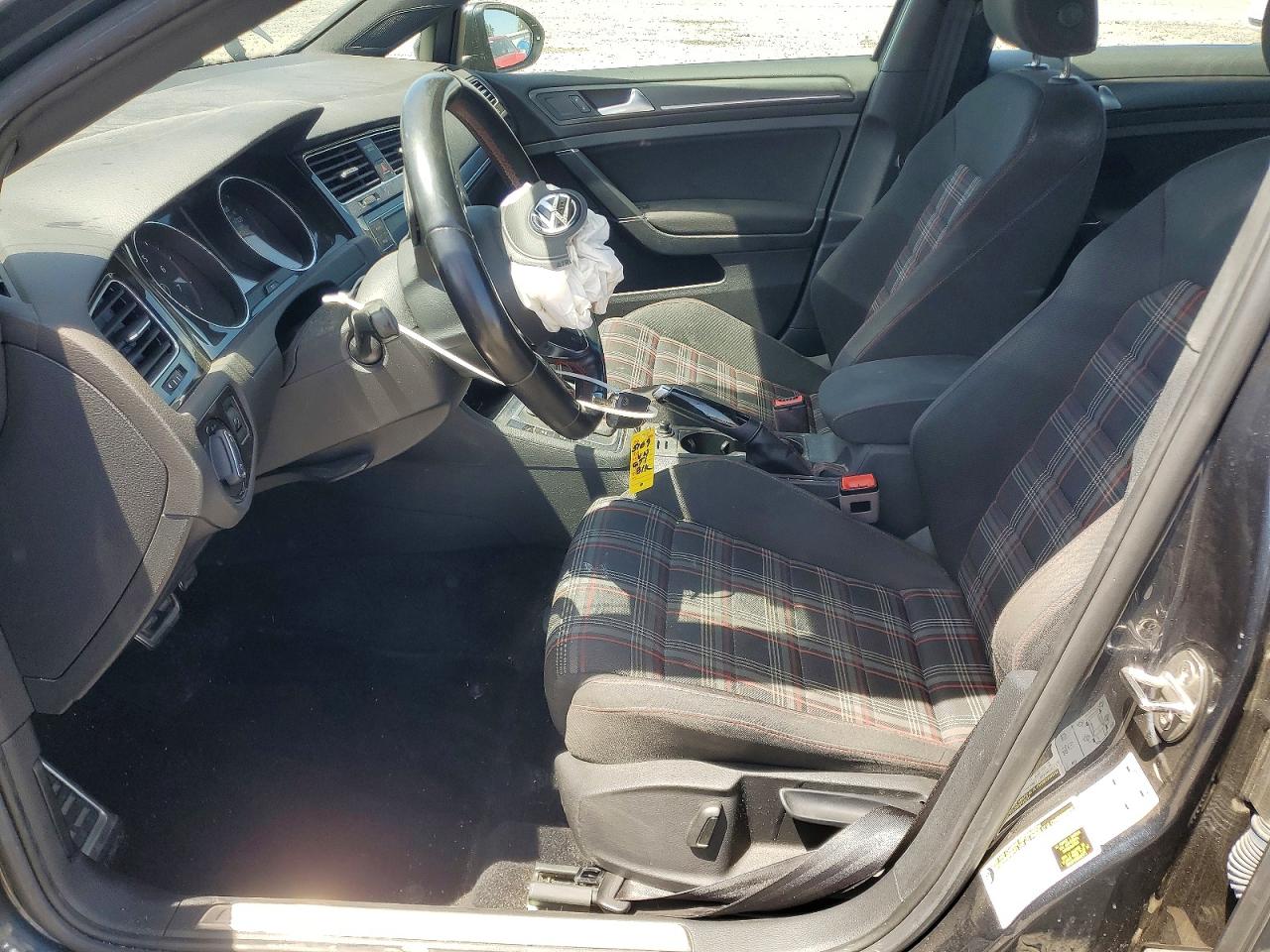 Volkswagen GTI S