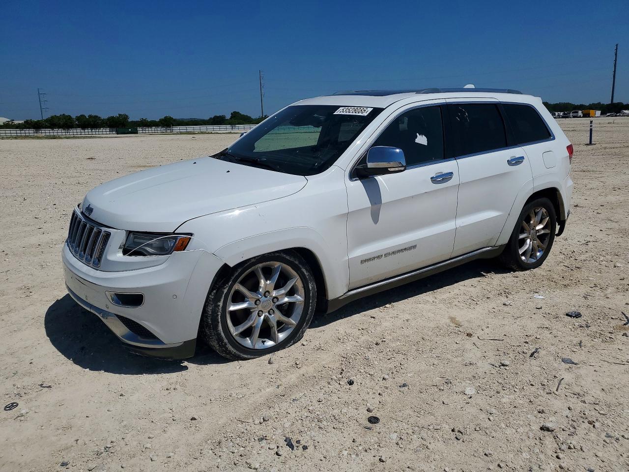 Salvage Jeep Grand Cherokee Image