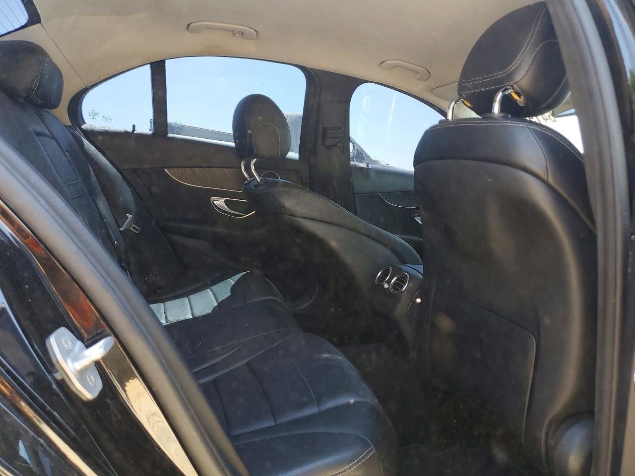 Mercedes-Benz C-Class 300
