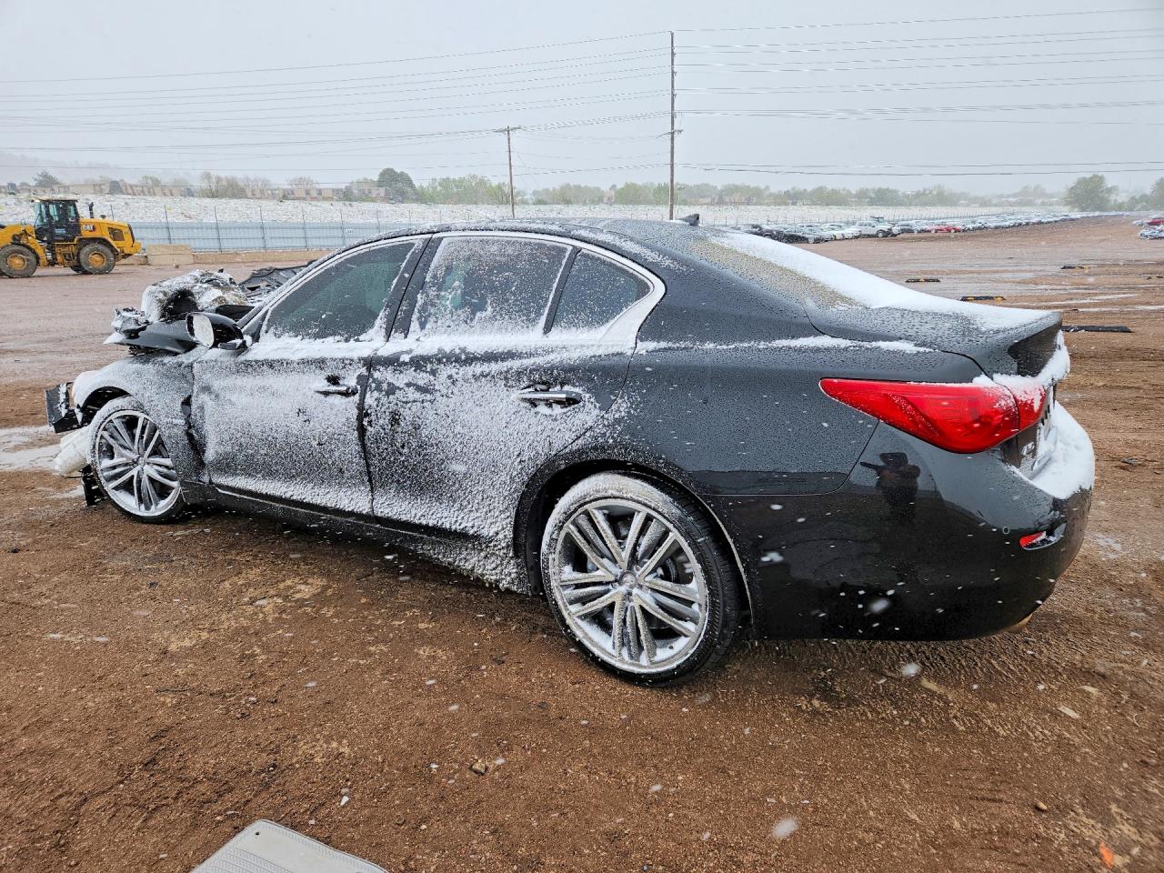INFINITI Q50 Premium