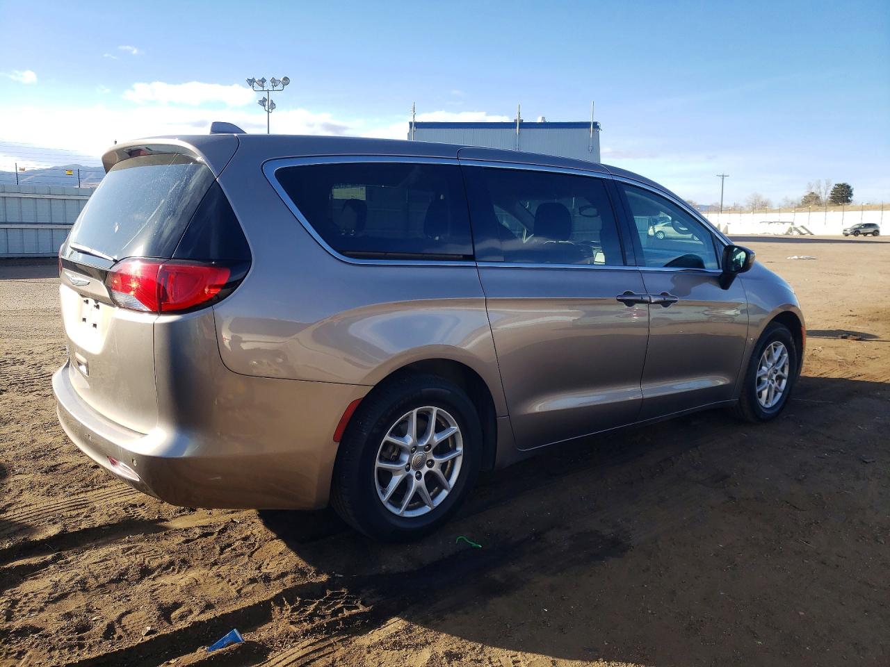 Chrysler Pacifica Touring