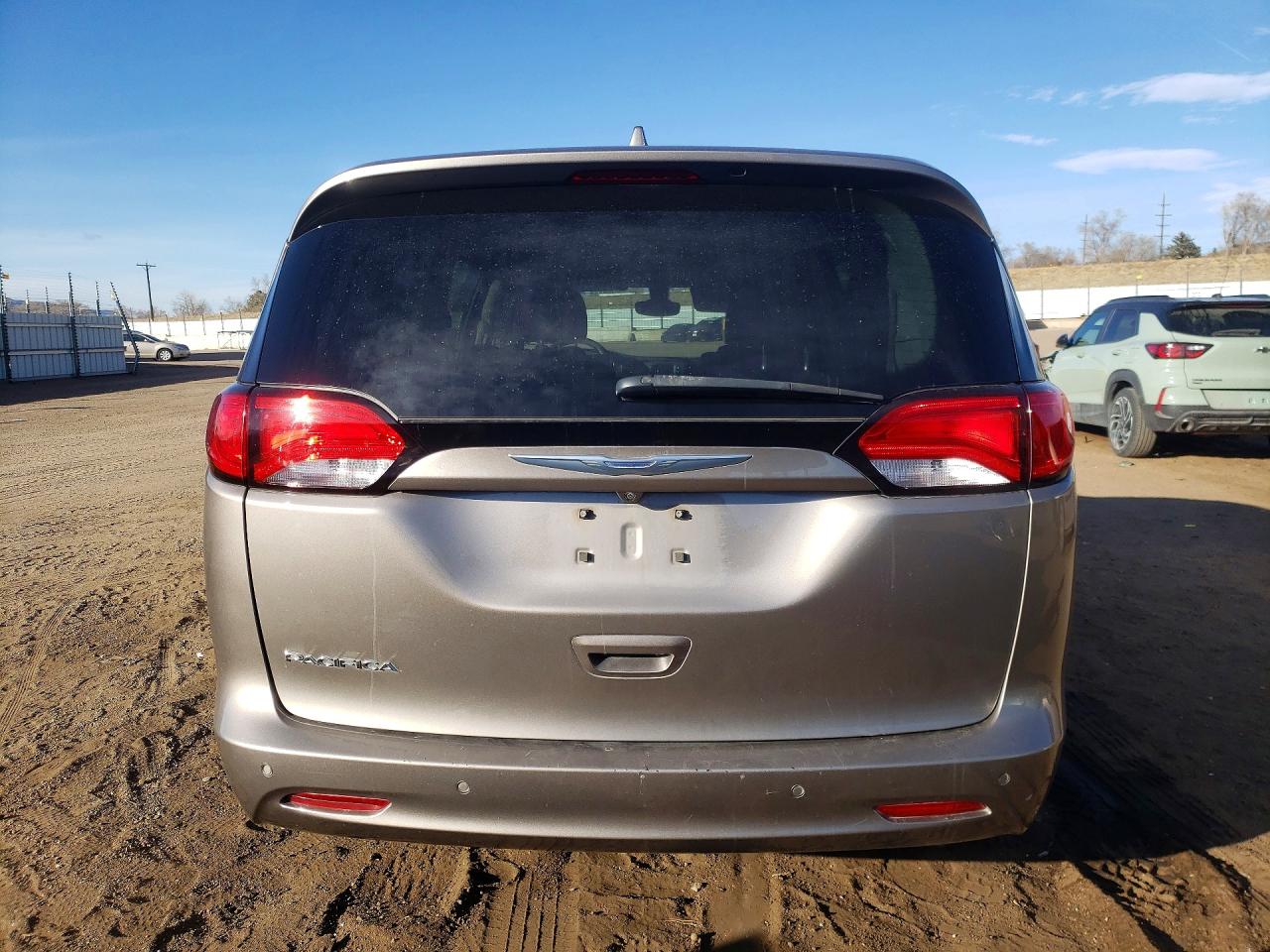Chrysler Pacifica Touring