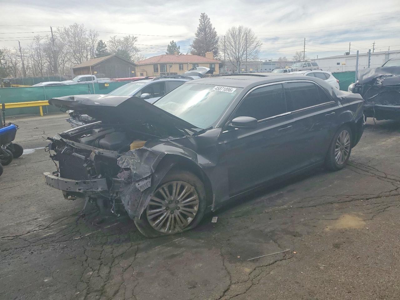 Salvage Chrysler 300 Image