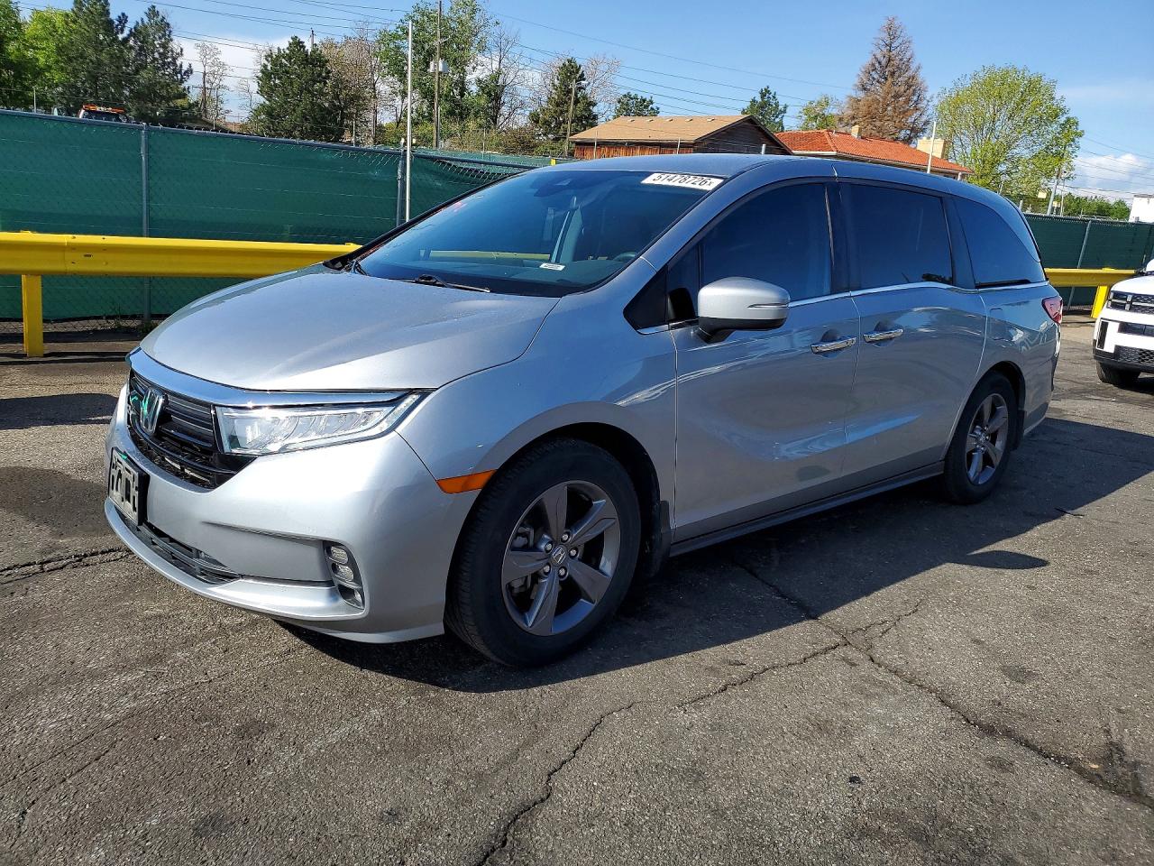 Salvage Honda Odyssey Image