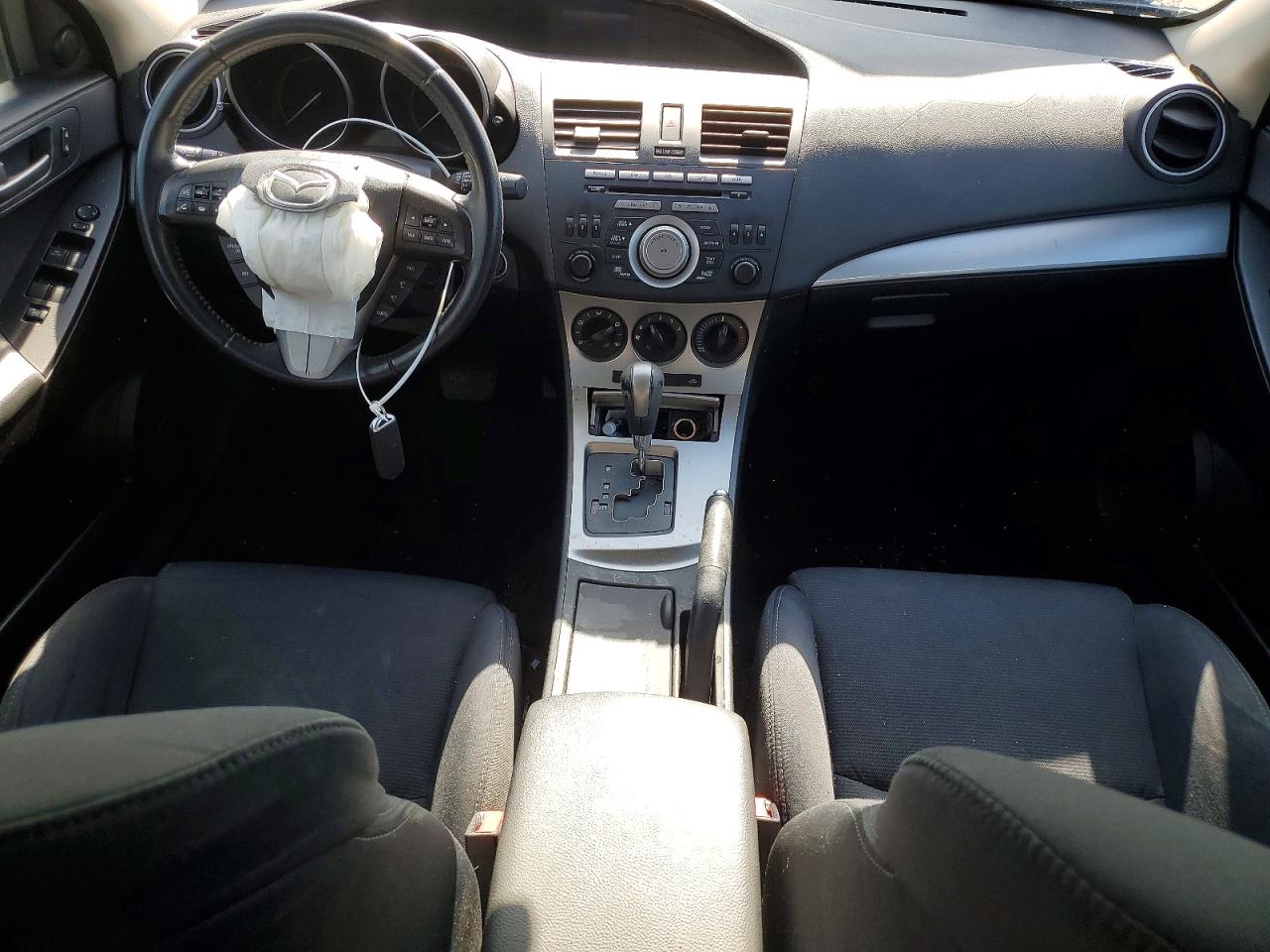Mazda Mazda3 S
