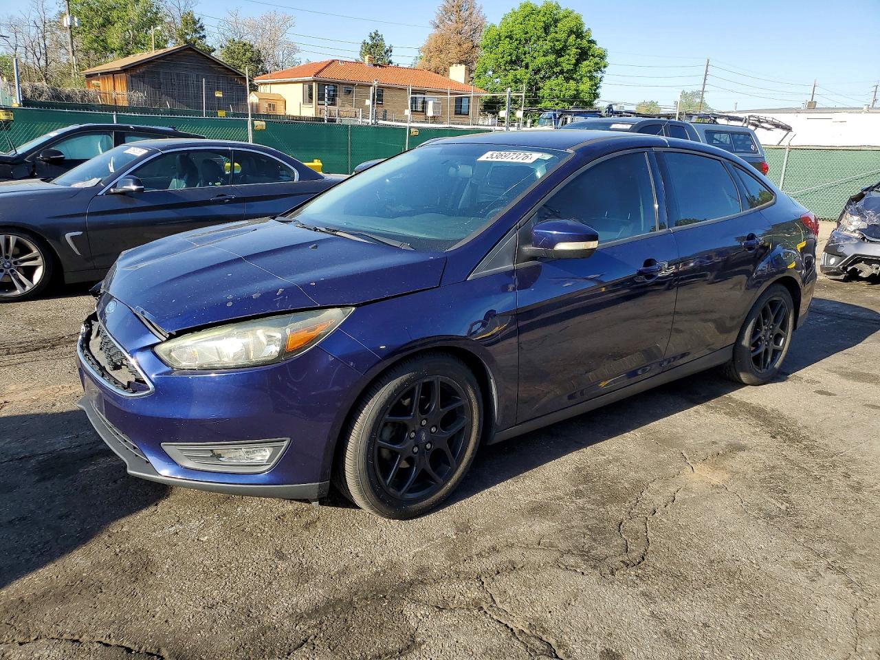 Salvage Ford Focus Image