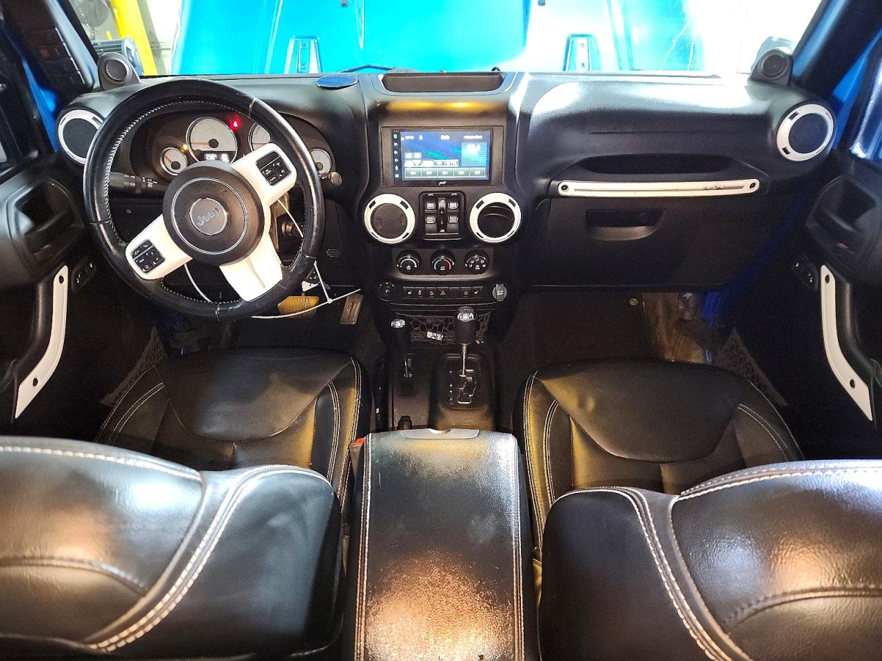 Jeep Wrangler Sahara