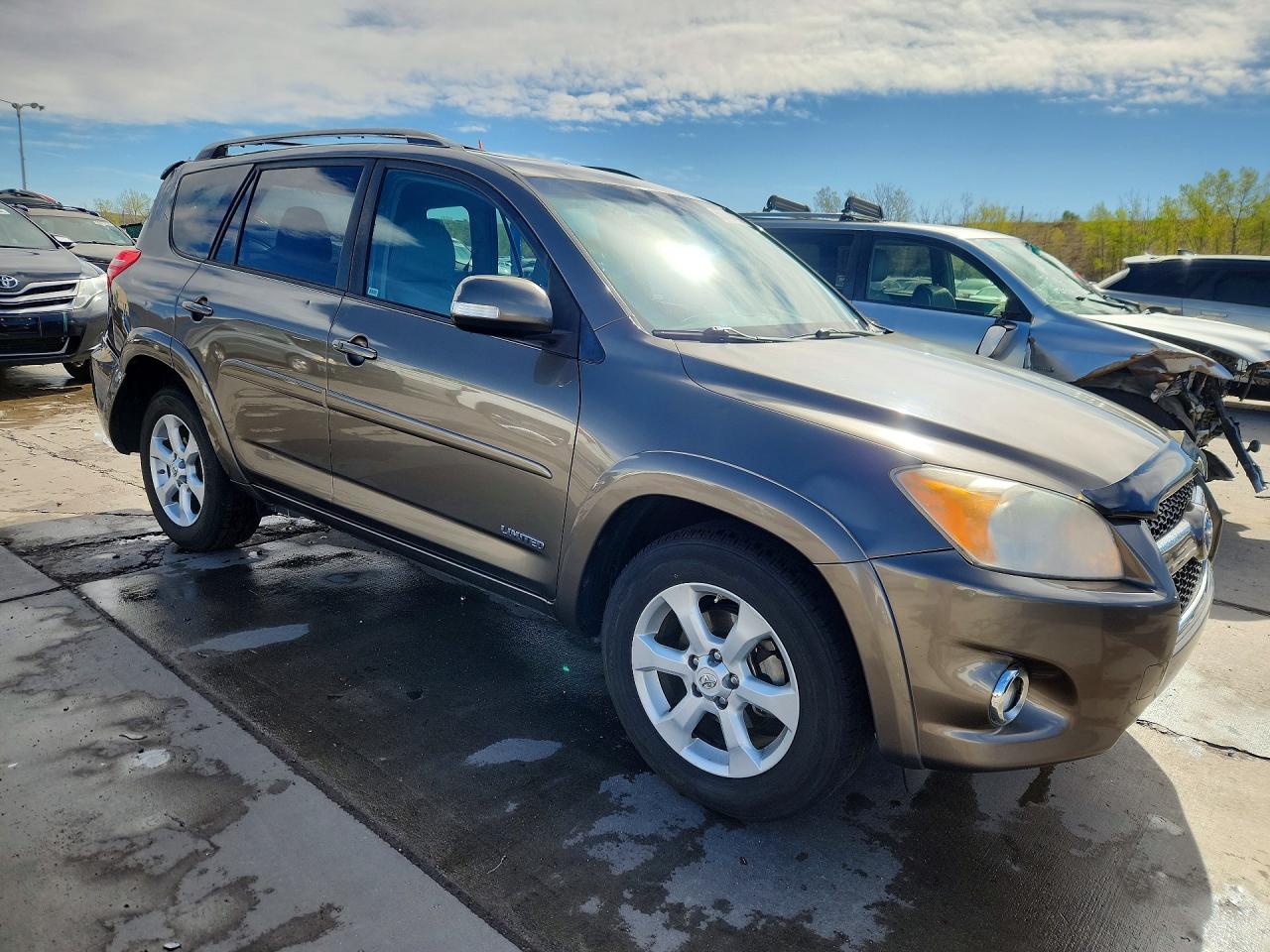 Toyota RAV4 Limited