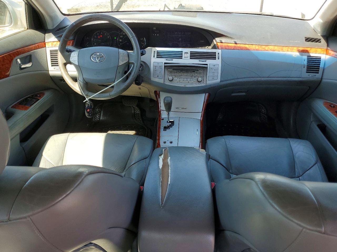 Toyota Avalon Xls