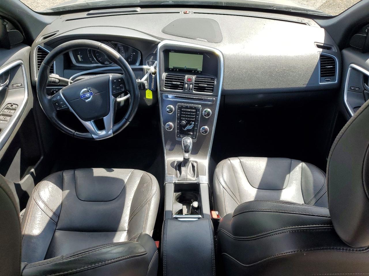 Volvo XC60 T5 Platinum