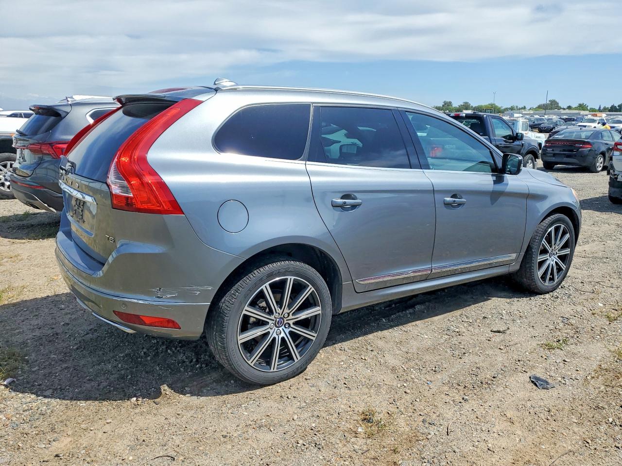 Volvo XC60 T5 Platinum