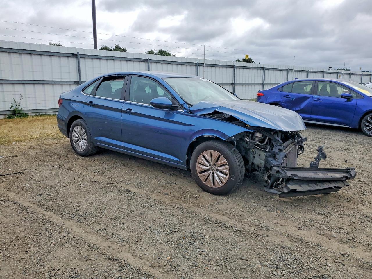 Volkswagen Jetta S