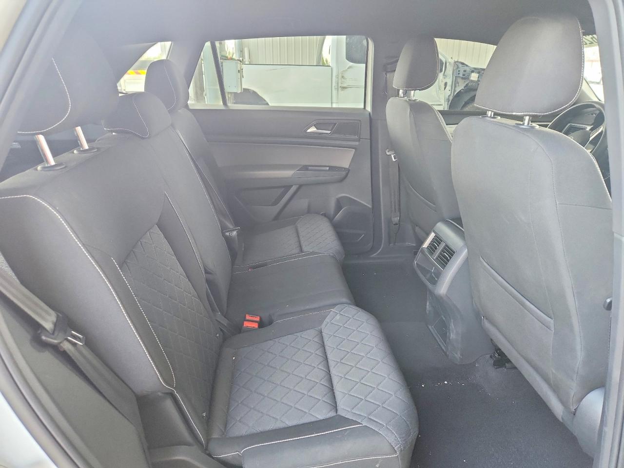 Volkswagen Atlas S