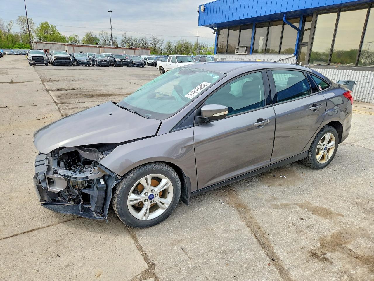 Salvage Ford Focus Image