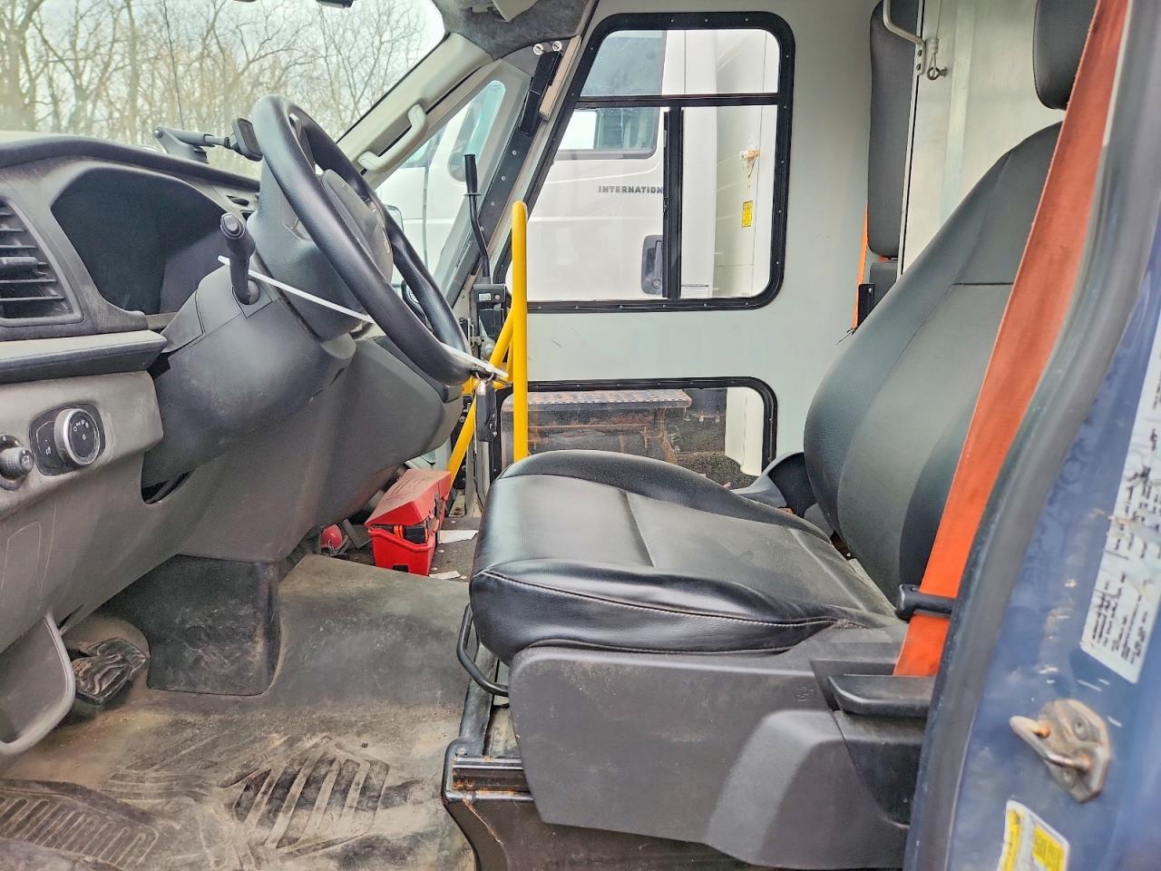 Ford Transit T-250