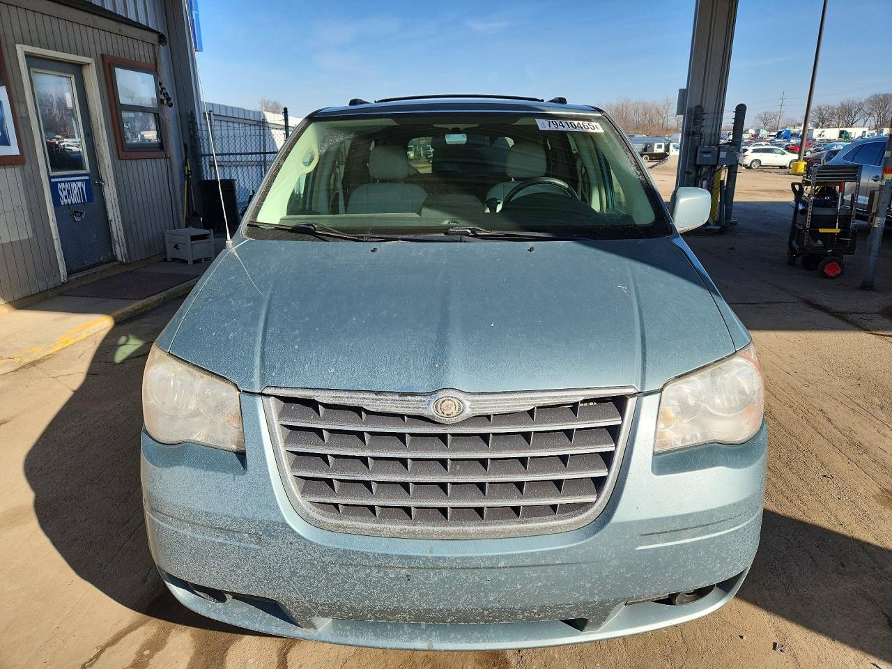 Chrysler Minivan Touring Plus
