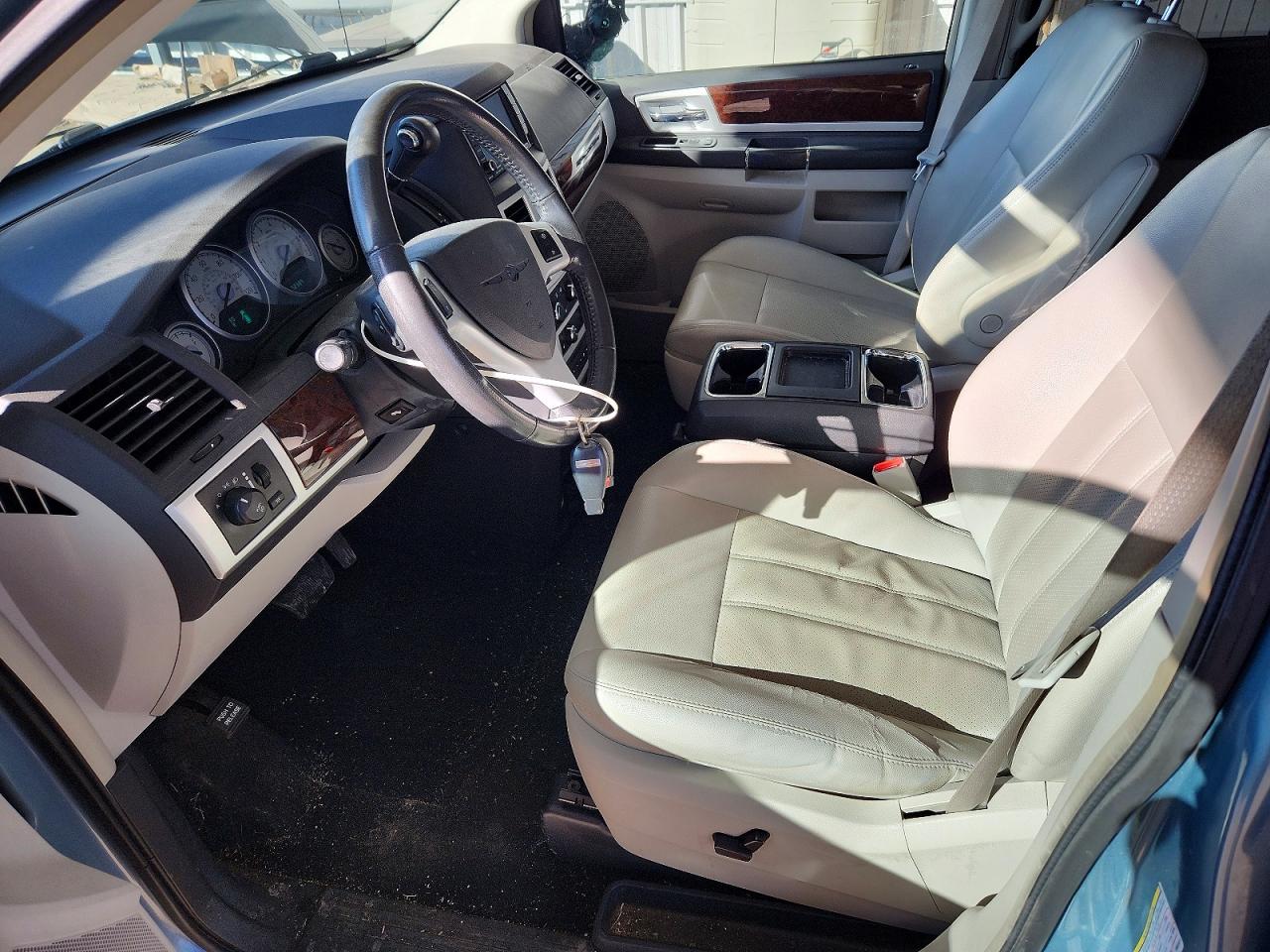 Chrysler Minivan Touring Plus