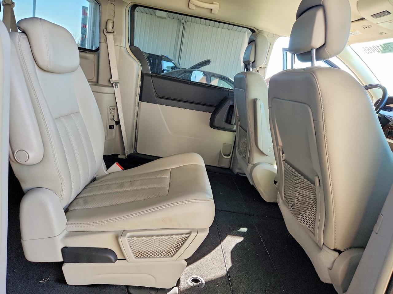 Chrysler Minivan Touring Plus
